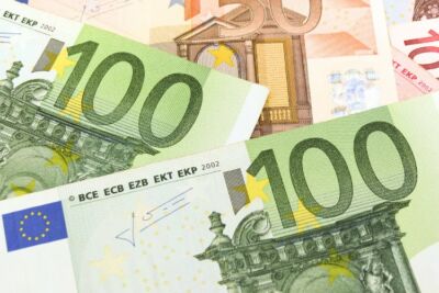 200 Euro Zuschuss als Einmalzahlung für Studenten, Studierenden, Ausbildung, Weiterbildung, Bürgergeld, auch Ausländer - Energie Zuschlag - Geld vom Staat