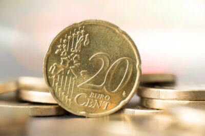 Entscheidung über den digitalen Euro im Oktober: Das Ende des Bargelds? Was bedeutet diese Änderungen für Bürgergeld Empfänger, Rentner, Haushalte und Familien?
